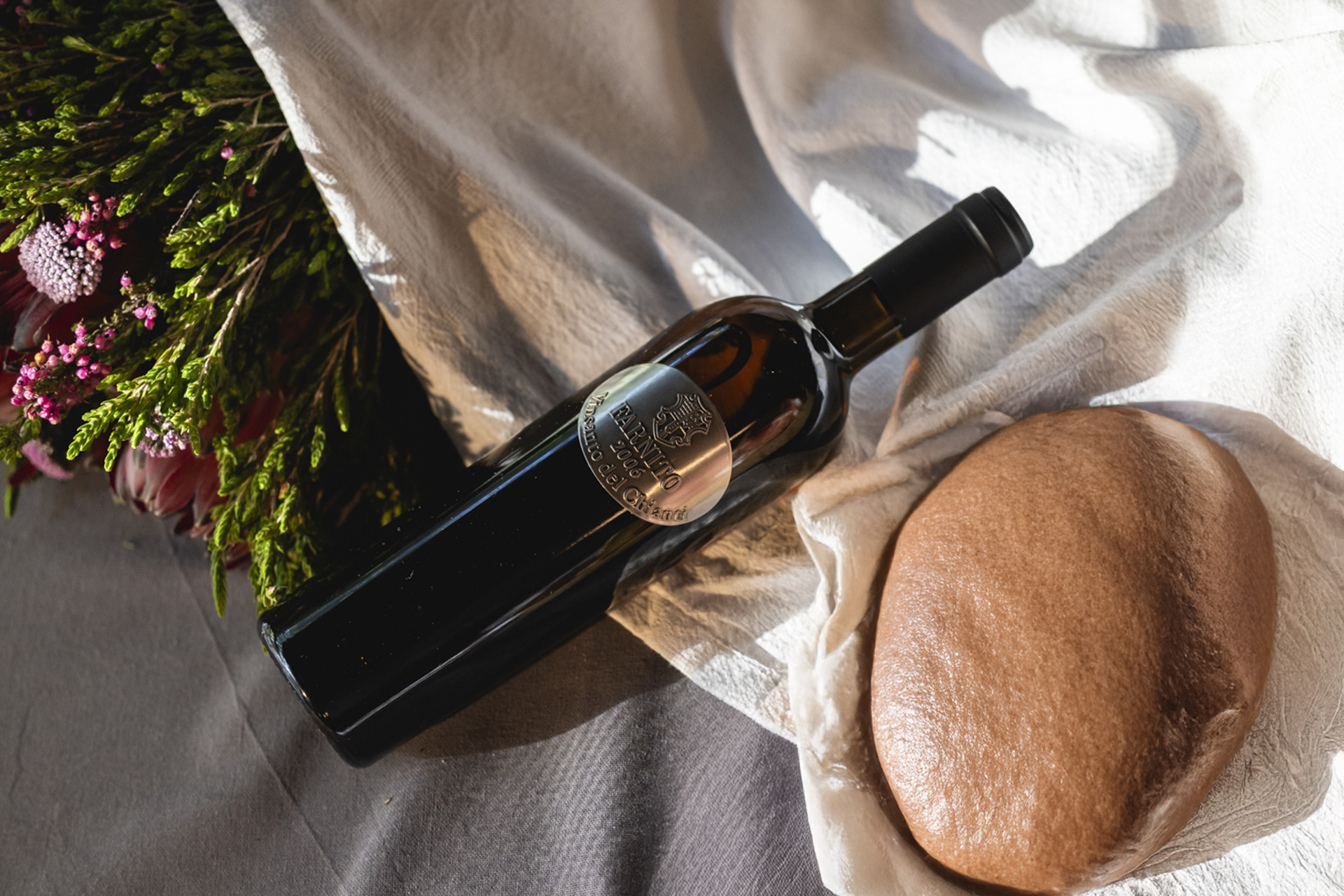 <p>Panpepato toscano: il dolce speziato che racconta la storia della Toscana</p>
